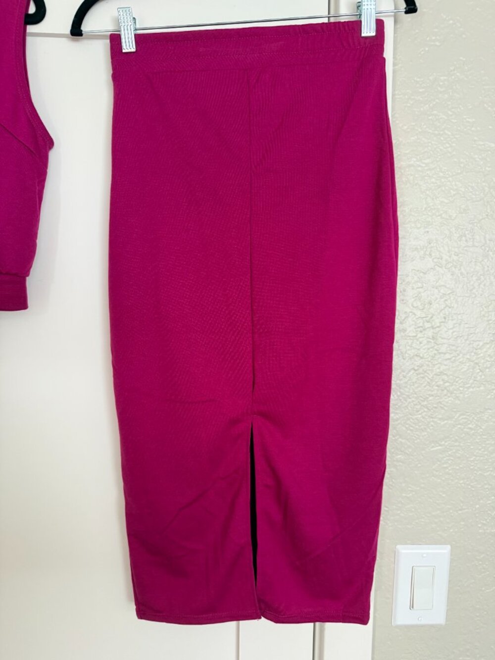 TheMogan Womens Cranberry 2 Piece Cropped Tank With A Pencil Skirt Set Size Med - Picture 4 of 4